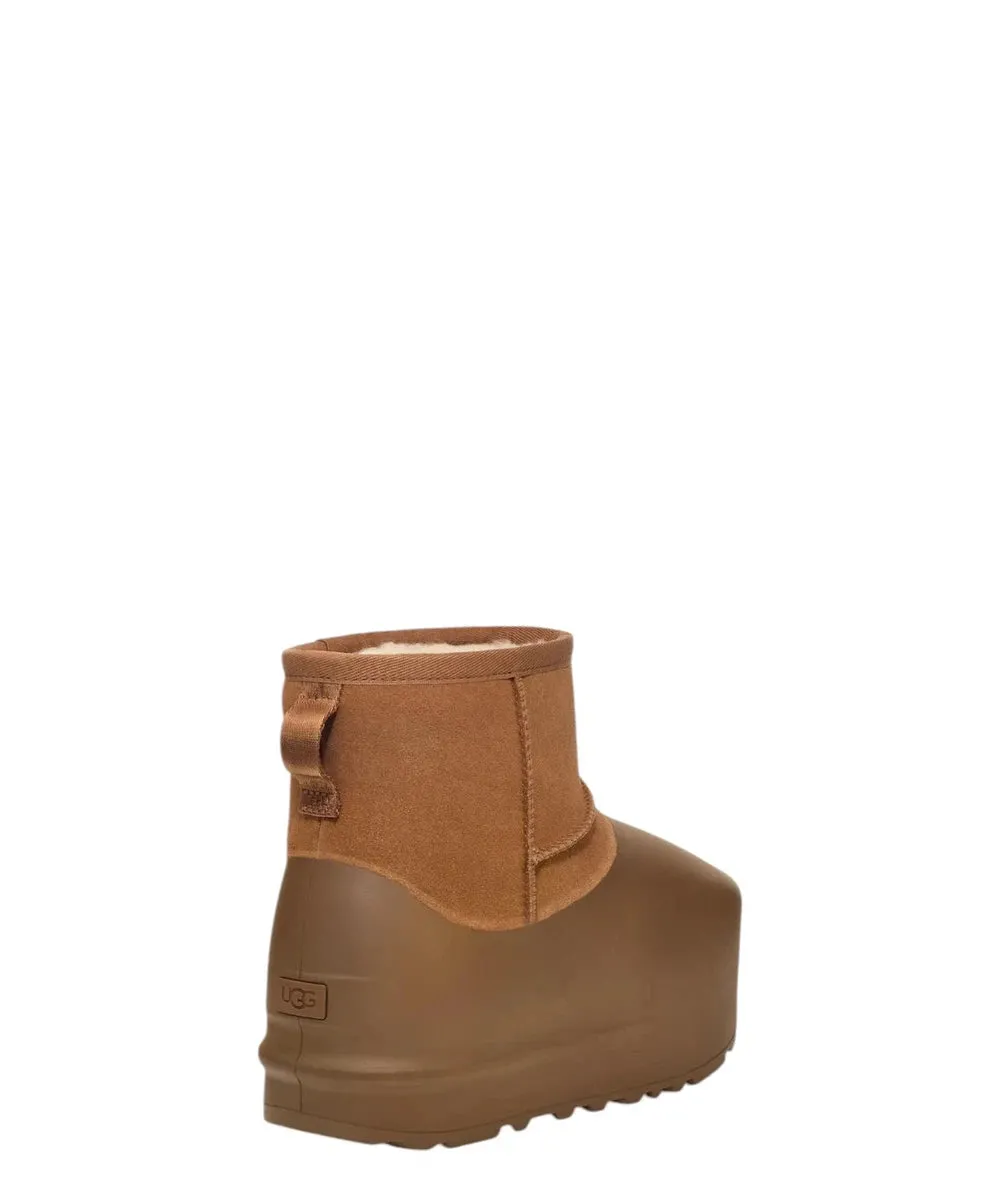 Classic Mini Pumped Molded di UGG