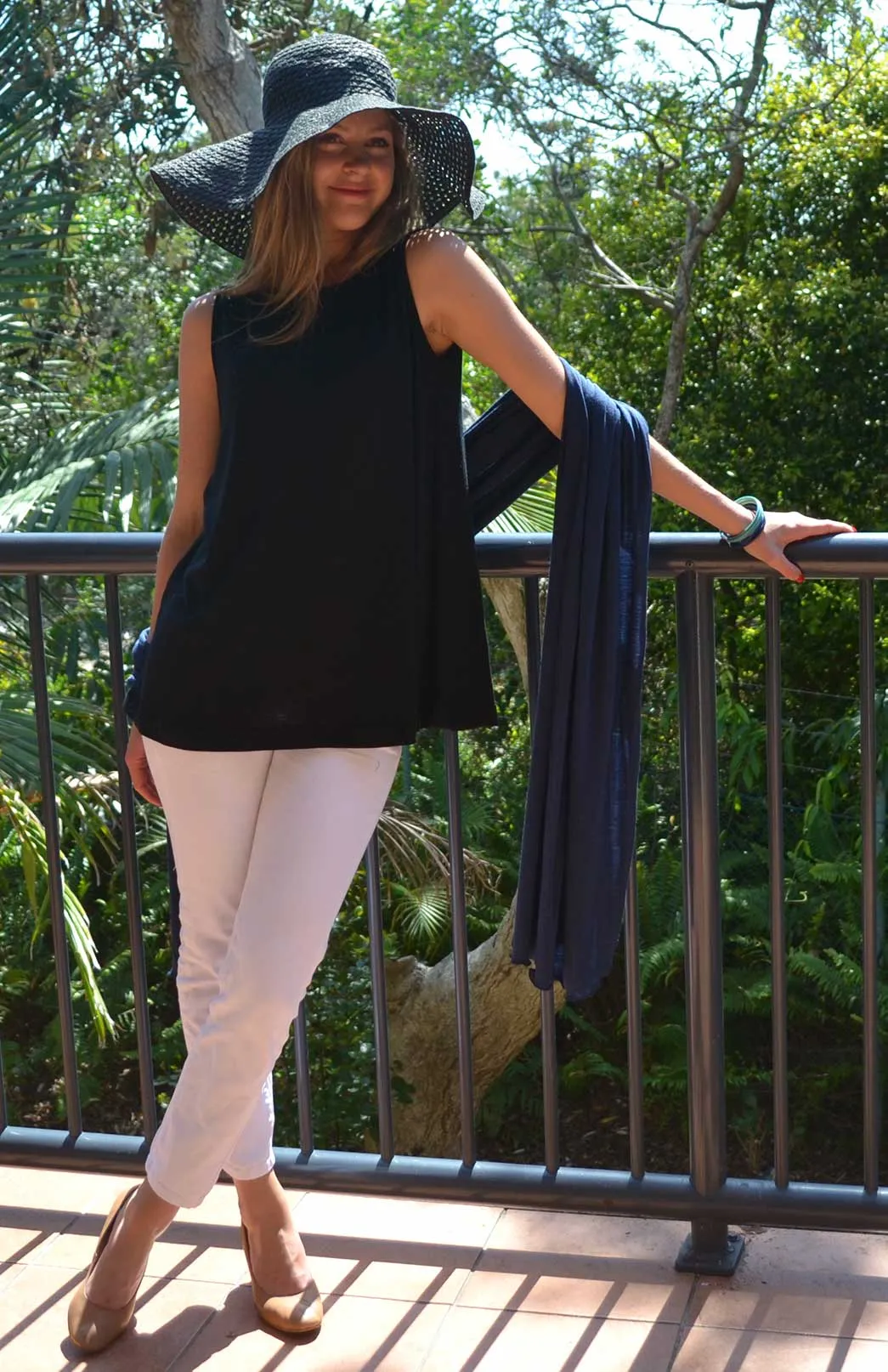 Flutter Top - Sleeveless