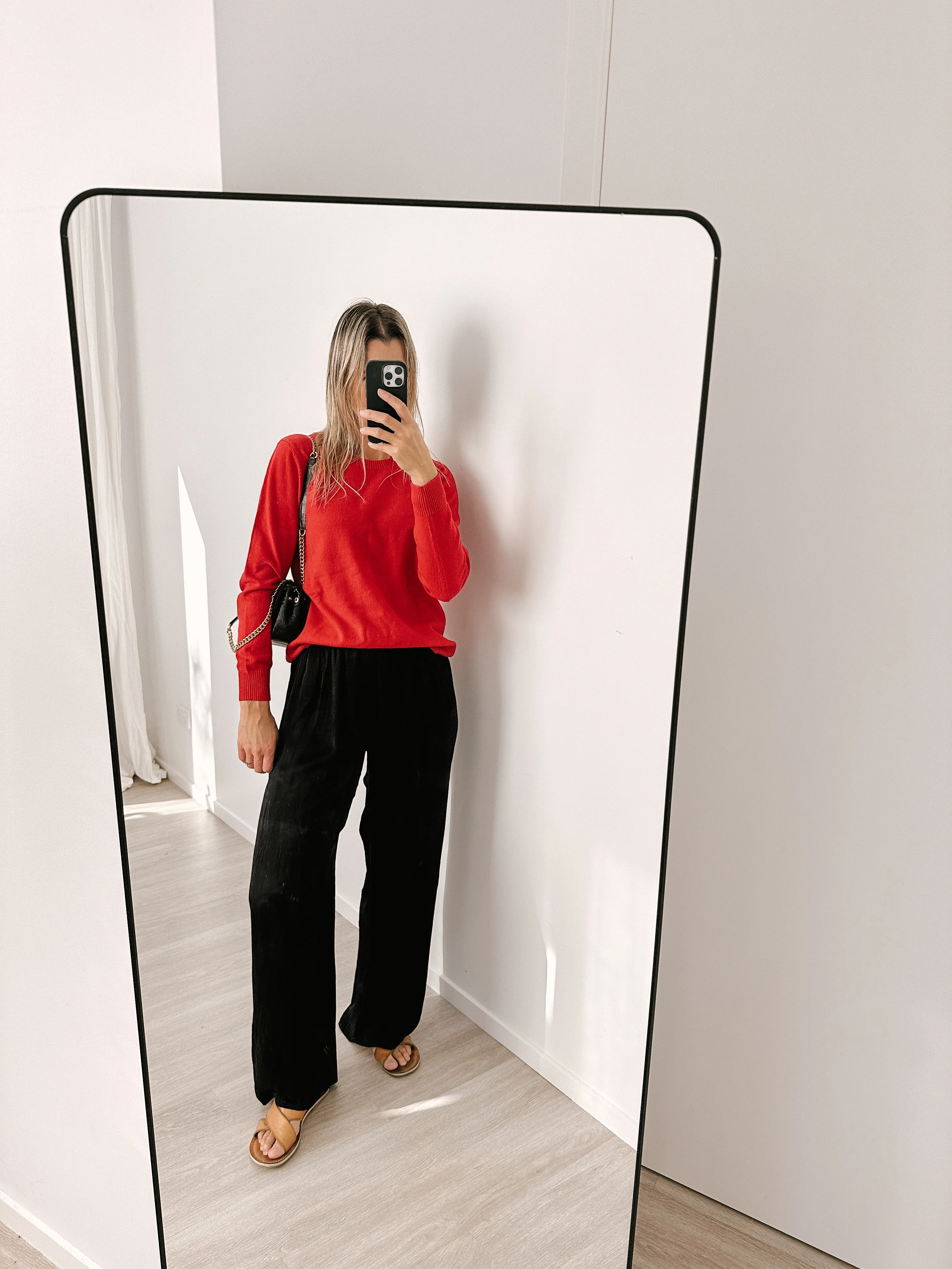 Pure Cashmere Crew Dangerous Red